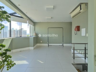Apartamento à venda com 203m², 3 quartos, 1 suíte, 3 vagas no bairro Centro em Florianópolis - Foto 10