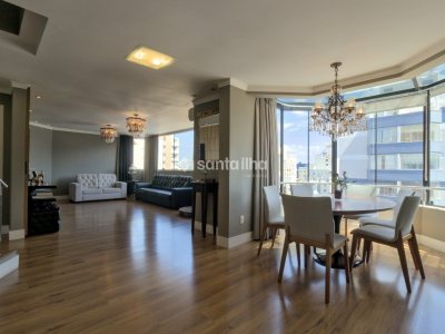 Apartamento à venda com 203m², 3 quartos, 1 suíte, 3 vagas no bairro Centro em Florianópolis - Foto 14