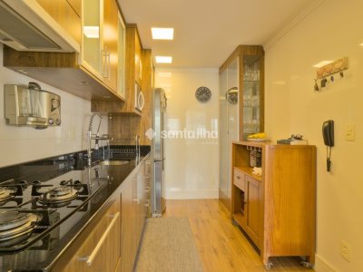 Apartamento à venda com 203m², 3 quartos, 1 suíte, 3 vagas no bairro Centro em Florianópolis - Foto 23