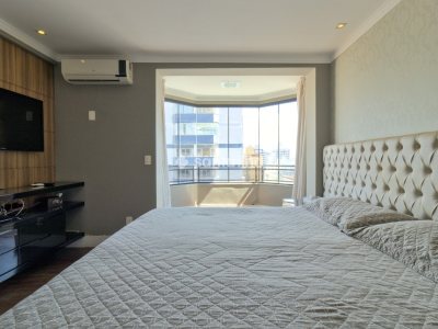 Apartamento à venda com 203m², 3 quartos, 1 suíte, 3 vagas no bairro Centro em Florianópolis - Foto 28