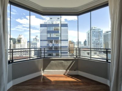 Apartamento à venda com 203m², 3 quartos, 1 suíte, 3 vagas no bairro Centro em Florianópolis - Foto 16