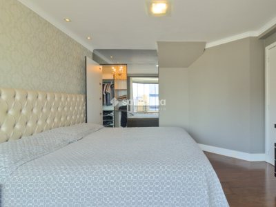 Apartamento à venda com 203m², 3 quartos, 1 suíte, 3 vagas no bairro Centro em Florianópolis - Foto 29