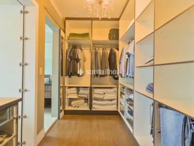 Apartamento à venda com 203m², 3 quartos, 1 suíte, 3 vagas no bairro Centro em Florianópolis - Foto 30