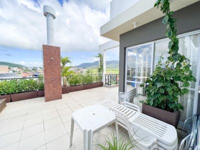 Cobertura à venda com 118m², 2 quartos, 1 suíte, 2 vagas no bairro Campeche em Florianópolis - Foto 2