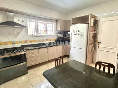 Casa à venda com 240m², 4 quartos, 2 suítes, 2 vagas no bairro Novo Campeche em Florianópolis - Foto 10