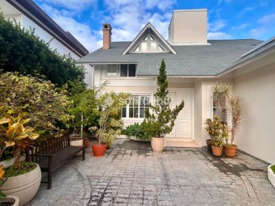 Casa à venda com 240m², 4 quartos, 2 suítes, 2 vagas no bairro Novo Campeche em Florianópolis - Foto 3