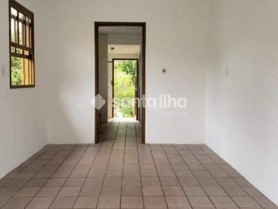 Casa à venda com 73m², 3 quartos, 5 vagas no bairro Rio Tavares em Florianópolis - Foto 8