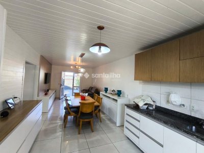 Casa à venda com 96m², 2 quartos, 1 suíte, 1 vaga no bairro Campeche em Florianópolis - Foto 9