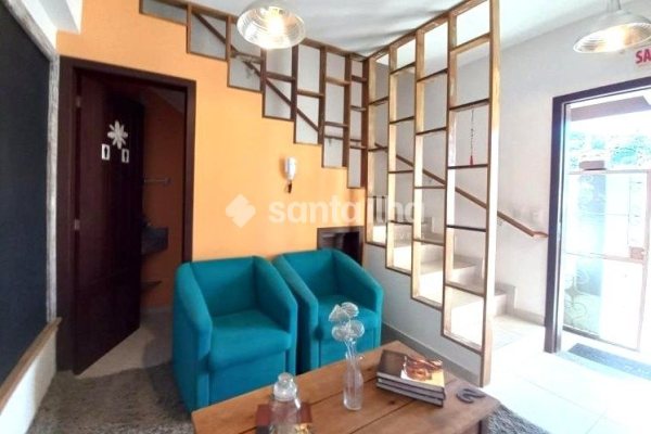 Casa para alugar com 220m², 4 quartos, 2 vagas no bairro Lagoa da Conceição em Florianópolis
