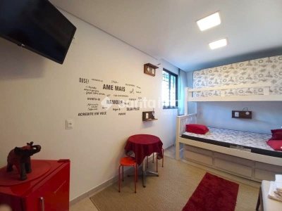 Casa para alugar com 220m², 4 quartos, 2 vagas no bairro Lagoa da Conceição em Florianópolis - Foto 3