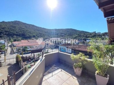 Casa para alugar com 220m², 4 quartos, 2 vagas no bairro Lagoa da Conceição em Florianópolis - Foto 13