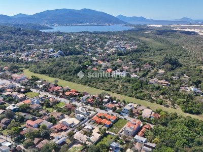 Casa à venda com 100m², 3 quartos, 1 suíte, 2 vagas no bairro Rio Tavares em Florianópolis - Foto 40