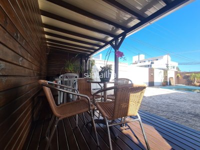 Casa à venda com 121m², 4 quartos, 1 suíte, 2 vagas no bairro Campeche em Florianópolis - Foto 27