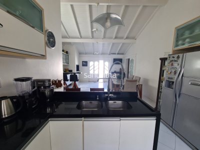 Casa à venda com 121m², 4 quartos, 1 suíte, 2 vagas no bairro Campeche em Florianópolis - Foto 6