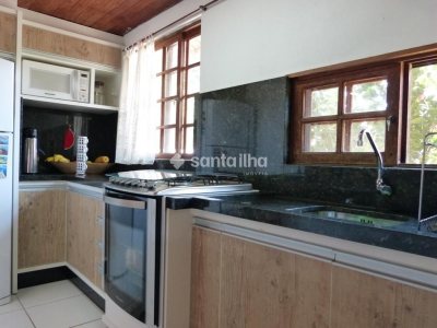 Casa à venda com 160m², 4 quartos, 1 suíte, 3 vagas no bairro Campeche em Florianópolis - Foto 14