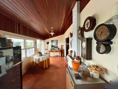 Casa à venda com 700m², 4 quartos, 4 suítes, 2 vagas no bairro Lagoa da Conceição em Florianópolis - Foto 10