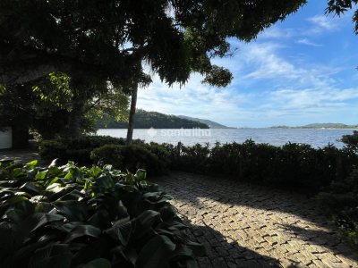 Casa à venda com 700m², 4 quartos, 4 suítes, 2 vagas no bairro Lagoa da Conceição em Florianópolis - Foto 9
