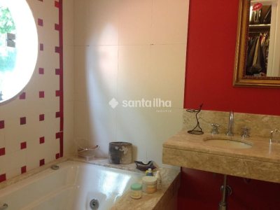 Casa à venda com 172m², 4 quartos, 2 suítes, 5 vagas no bairro Lagoa da Conceição em Florianópolis - Foto 29
