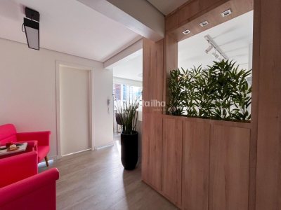 Apartamento à venda com 71m², 2 quartos, 1 suíte no bairro Centro em Florianópolis - Foto 6