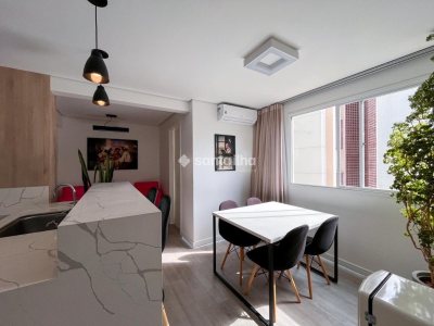 Apartamento à venda com 71m², 2 quartos, 1 suíte no bairro Centro em Florianópolis - Foto 7