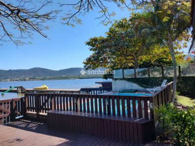 Casa à venda com 202m², 5 quartos, 1 suíte, 3 vagas no bairro Lagoa da Conceição em Florianópolis - Foto 6
