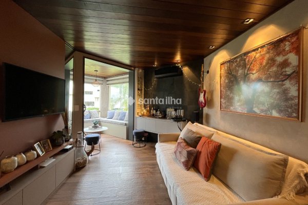 Apartamento para alugar com 46m², 1 quarto, 1 vaga no bairro Lagoa da Conceição em Florianópolis