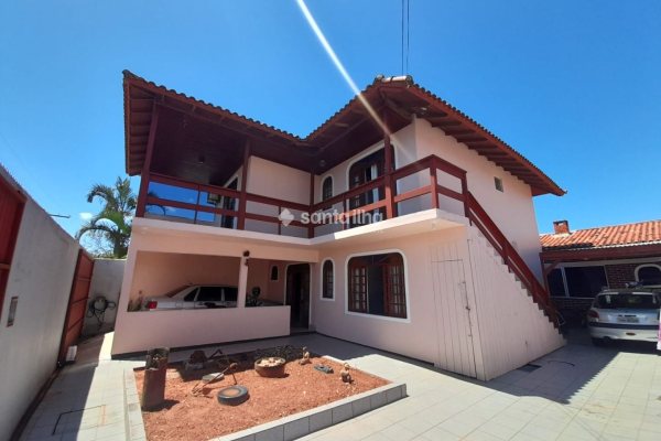 Casa à venda com 120m², 5 quartos, 1 suíte, 2 vagas no bairro Tapera em Florianópolis