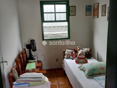 Casa à venda com 115m², 4 quartos, 3 vagas no bairro Costeira do Pirajubaé em Florianópolis - Foto 4