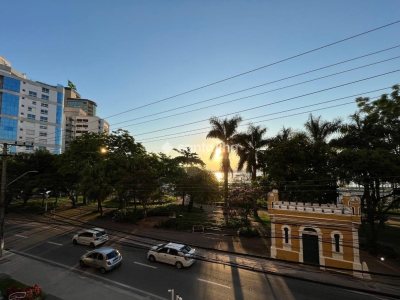 Apartamento para alugar com 68m², 2 quartos, 1 suíte, 1 vaga no bairro Agronômica em Florianópolis - Foto 20