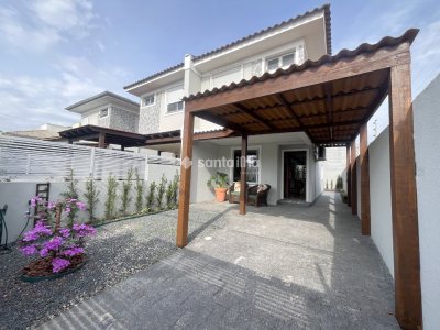 Casa para alugar com 137m², 3 quartos, 1 suíte, 2 vagas no bairro Campeche em Florianópolis - Foto 29
