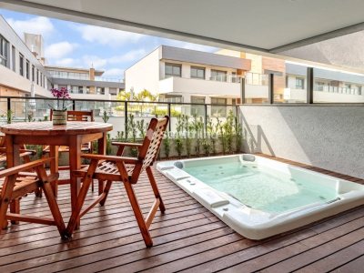 Apartamento à venda com 119m², 2 quartos, 1 suíte, 2 vagas no bairro Morro das Pedras em Florianópolis - Foto 2