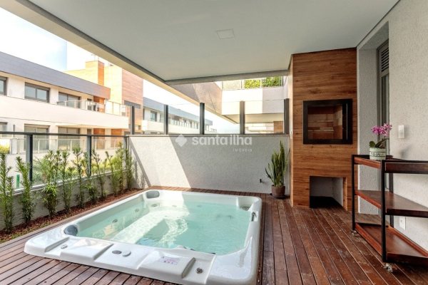 Apartamento à venda com 119m², 2 quartos, 1 suíte, 2 vagas no bairro Morro das Pedras em Florianópolis