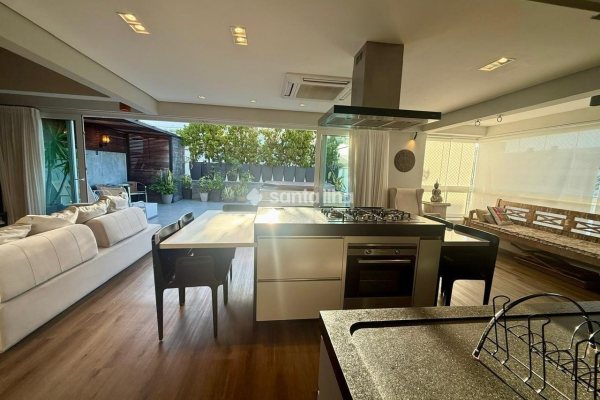 Cobertura à venda com 196m², 3 quartos, 2 suítes, 2 vagas no bairro Campeche em Florianópolis