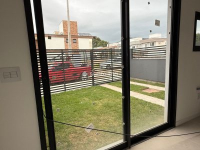 Casa à venda com 125m², 2 quartos, 2 suítes, 1 vaga no bairro Ribeirão da Ilha em Florianópolis - Foto 4