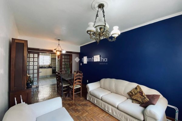 Apartamento à venda com 84m², 3 quartos, 1 suíte, 1 vaga no bairro Centro em Florianópolis
