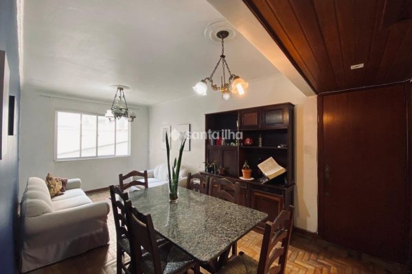 Apartamento à venda com 84m², 3 quartos, 1 suíte, 1 vaga no bairro Centro em Florianópolis