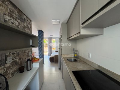 Casa à venda com 78m², 2 quartos, 2 suítes, 1 vaga no bairro Morro das Pedras em Florianópolis - Foto 12