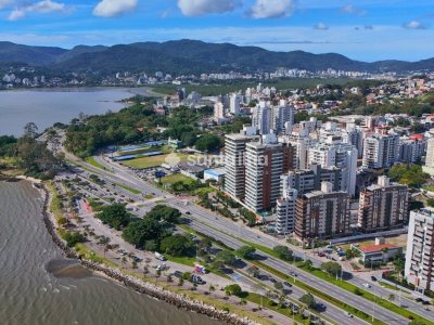 Apartamento à venda com 180m², 3 quartos, 3 suítes, 2 vagas no bairro Agronômica em Florianópolis - Foto 30