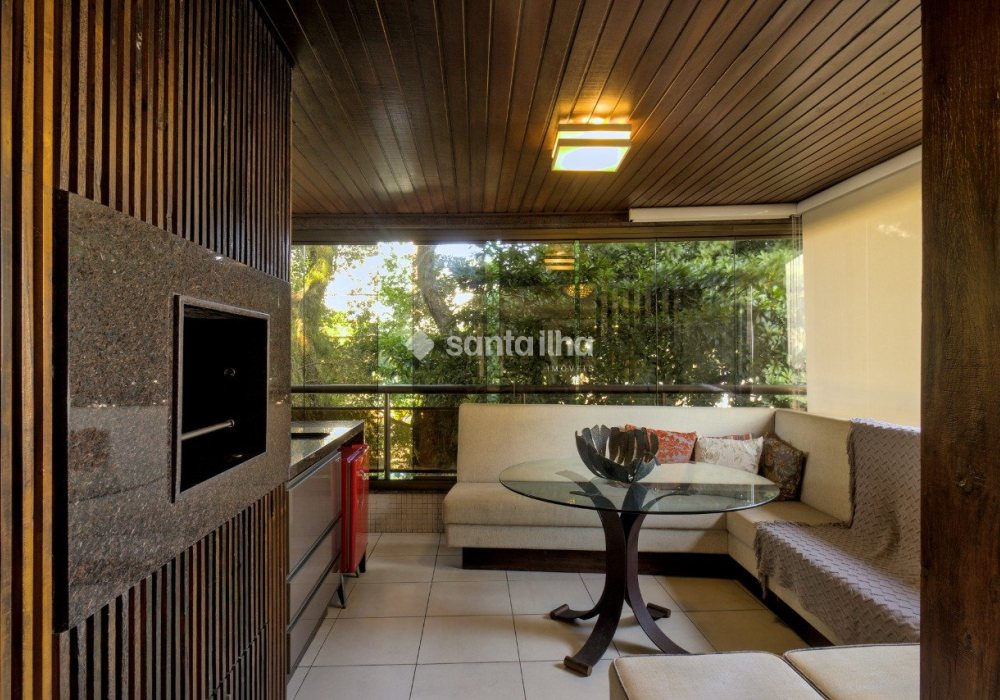 Apartamento à venda com 180m², 3 quartos, 3 suítes, 2 vagas no bairro Agronômica em Florianópolis - Foto 1