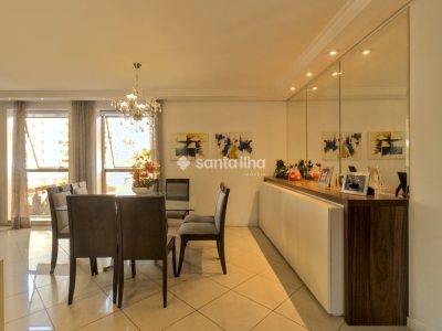 Apartamento à venda com 180m², 3 quartos, 3 suítes, 2 vagas no bairro Agronômica em Florianópolis - Foto 9