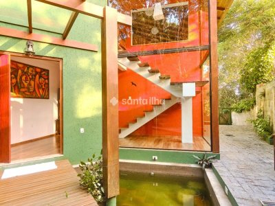 Casa à venda com 500m², 4 quartos, 1 suíte, 4 vagas no bairro Pântano do Sul em Florianópolis - Foto 2