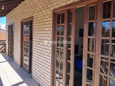 Casa à venda com 195m², 3 quartos, 1 suíte, 3 vagas no bairro Morro das Pedras em Florianópolis - Foto 9