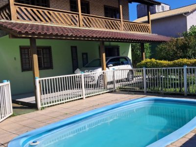 Casa à venda com 195m², 3 quartos, 1 suíte, 3 vagas no bairro Morro das Pedras em Florianópolis - Foto 2