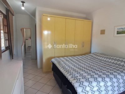Casa à venda com 195m², 3 quartos, 1 suíte, 3 vagas no bairro Morro das Pedras em Florianópolis - Foto 17