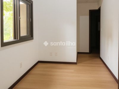 Casa em Condomínio à venda com 311m², 4 quartos, 4 suítes, 2 vagas no bairro Rio Tavares em Florianópolis - Foto 17