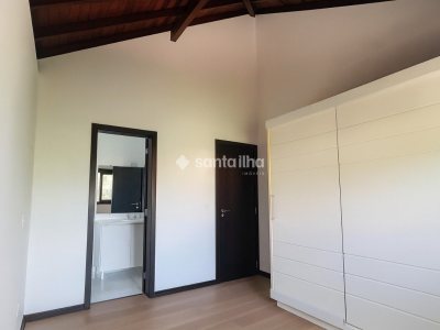 Casa em Condomínio à venda com 311m², 4 quartos, 4 suítes, 2 vagas no bairro Rio Tavares em Florianópolis - Foto 21