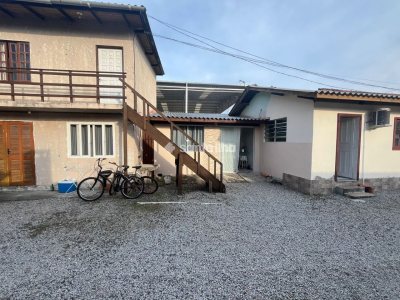 Casa à venda com 226m², 7 quartos, 7 vagas no bairro Campeche Central em Florianópolis - Foto 17