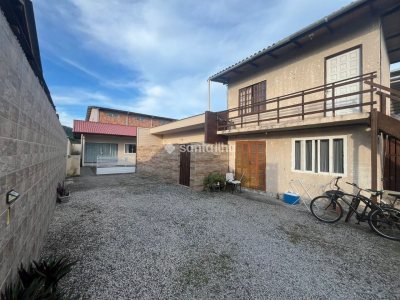 Casa à venda com 226m², 7 quartos, 7 vagas no bairro Campeche Central em Florianópolis - Foto 18