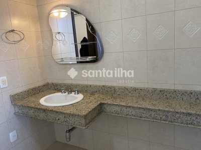 Casa à venda com 189m², 6 quartos, 1 suíte, 4 vagas no bairro Campeche em Florianópolis - Foto 24