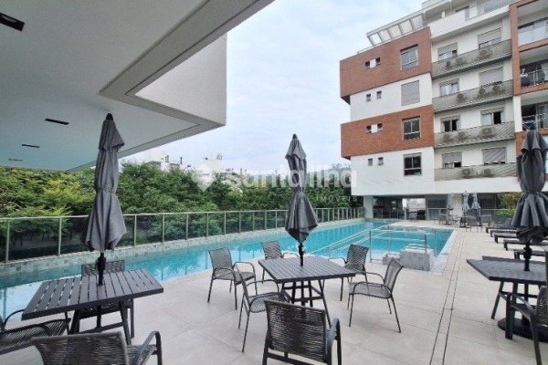 Apartamento à venda com 110m², 2 quartos, 2 suítes, 2 vagas no bairro Córrego Grande em Florianópolis